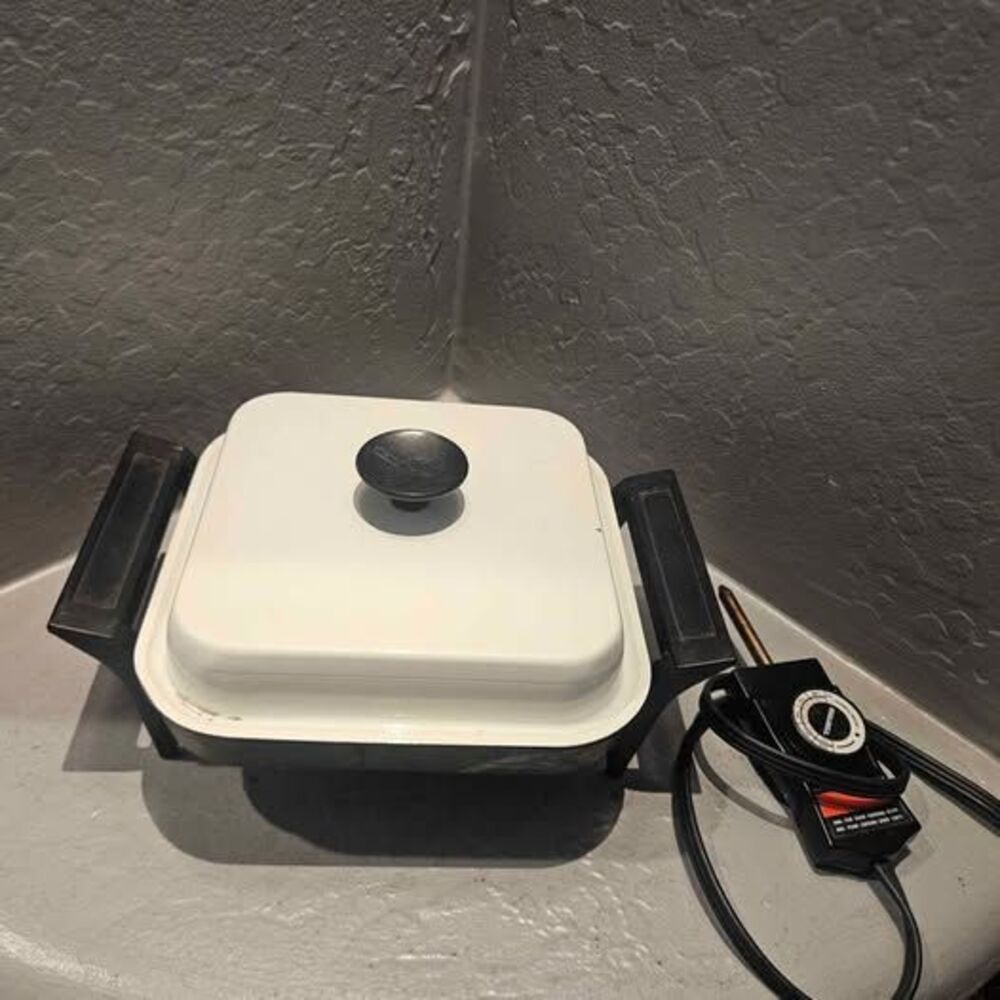 Vintage Toastess Electric Skillet
